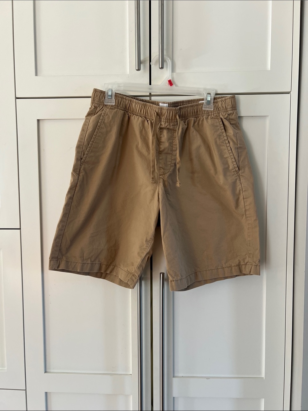 GAP Men's Casual Drawstring Khaki Shorts